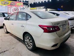 نيسان سنترا